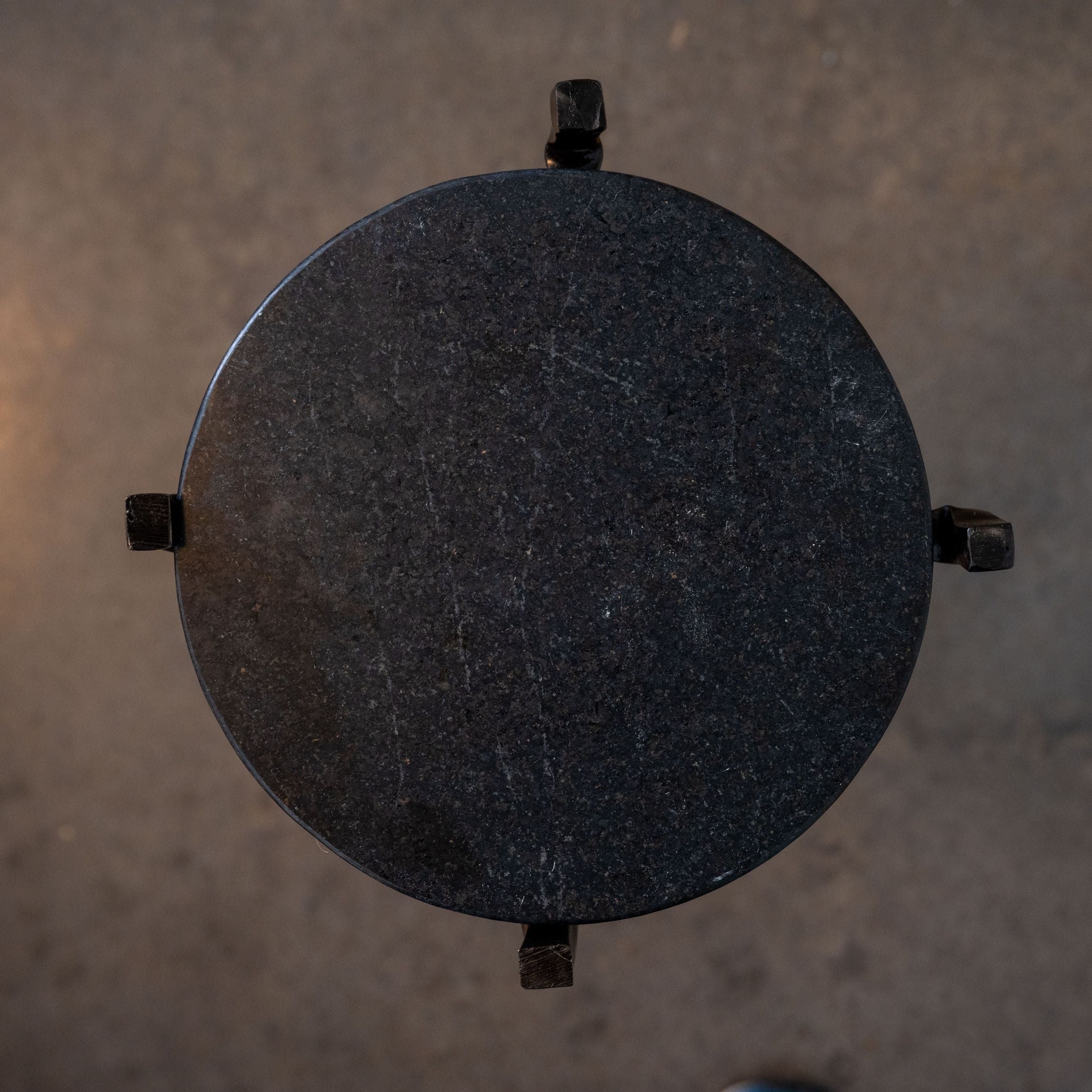 Spot Table