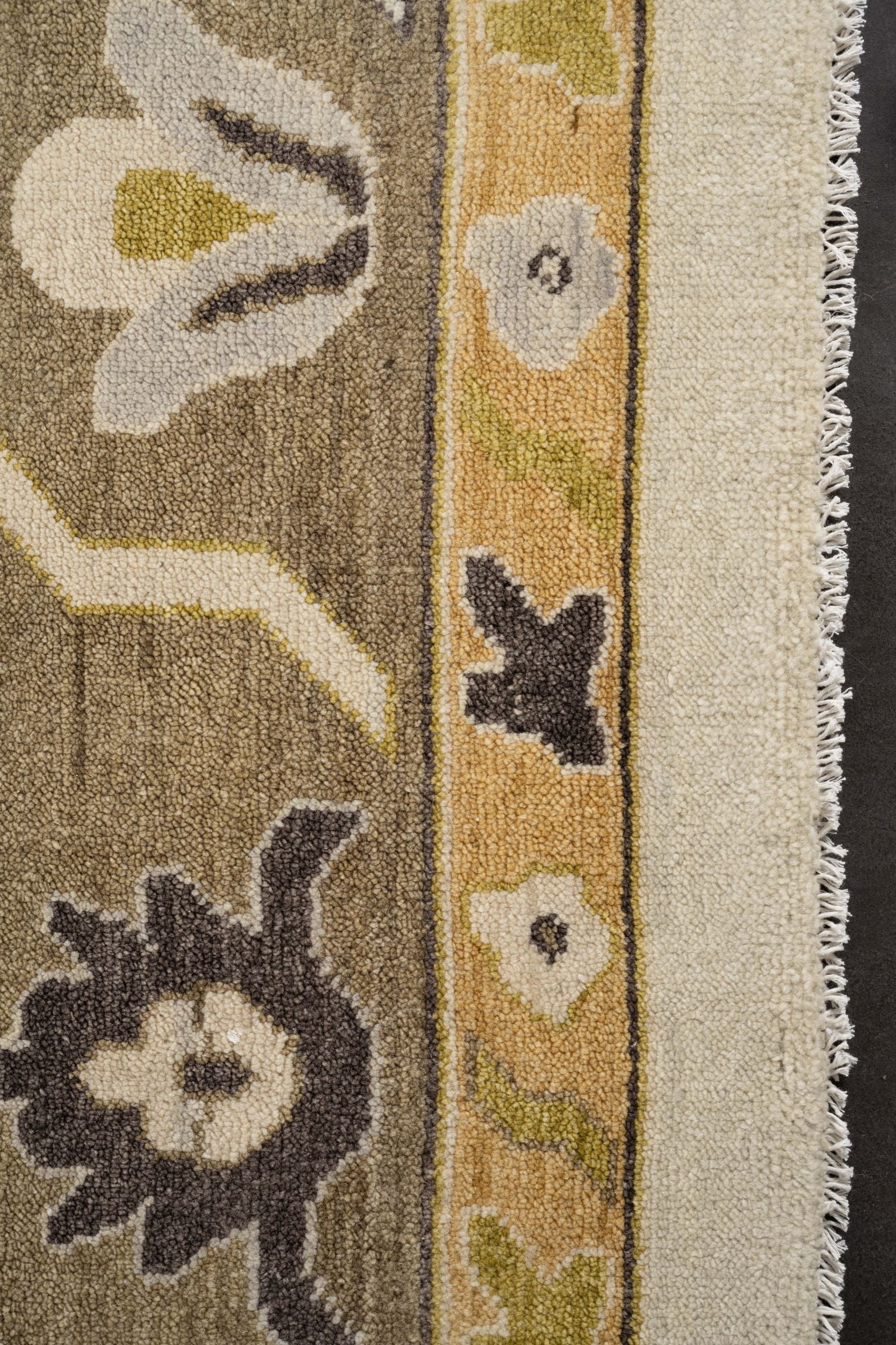 Hand knotted hot wool oushak rug