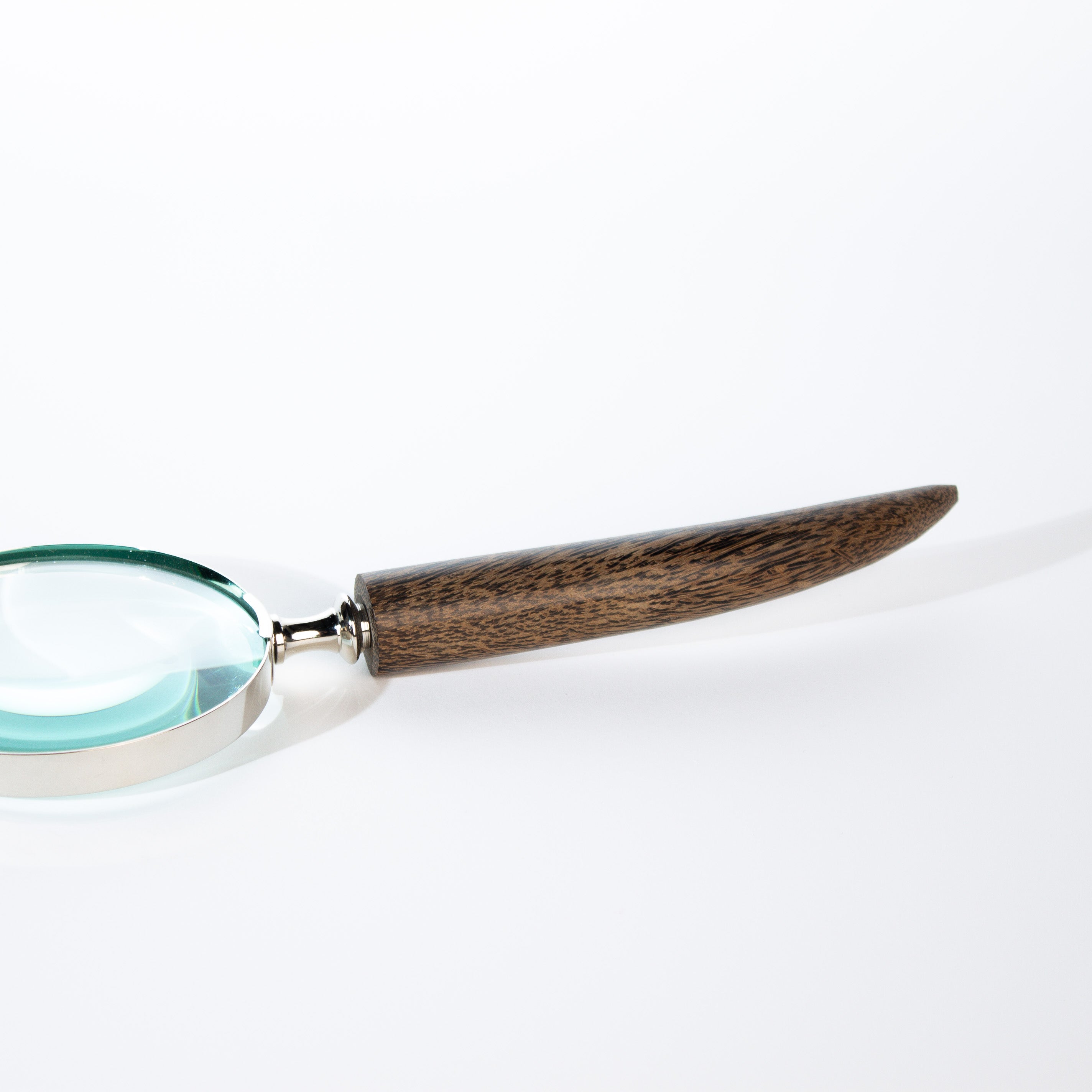 Large Handle Horn Magnifier