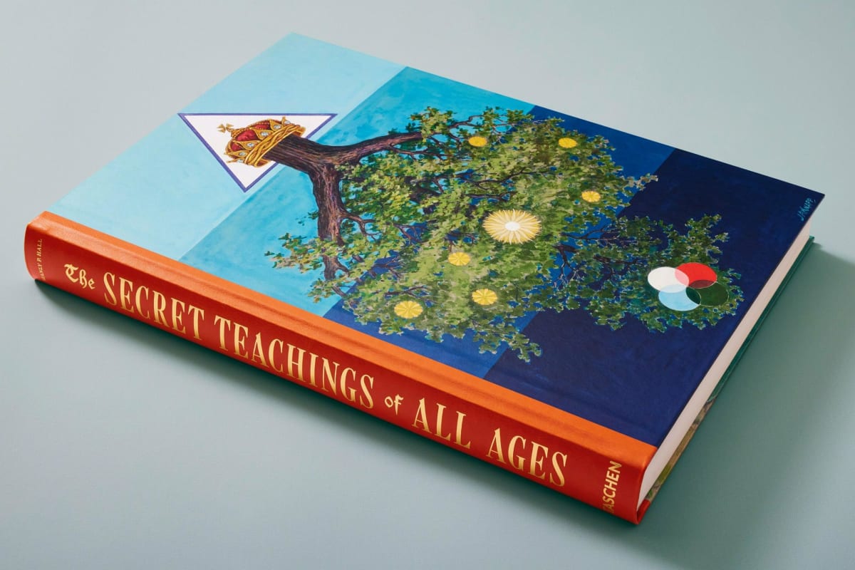 Manly Palmer Hall. Secret Teachings of All Ages Coffee Table Book
